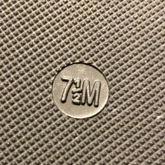 Sincerely Jules Lotto black slip on sandals adjustable Velcro comfortable Sz 7.5 - Picture 10 of 12